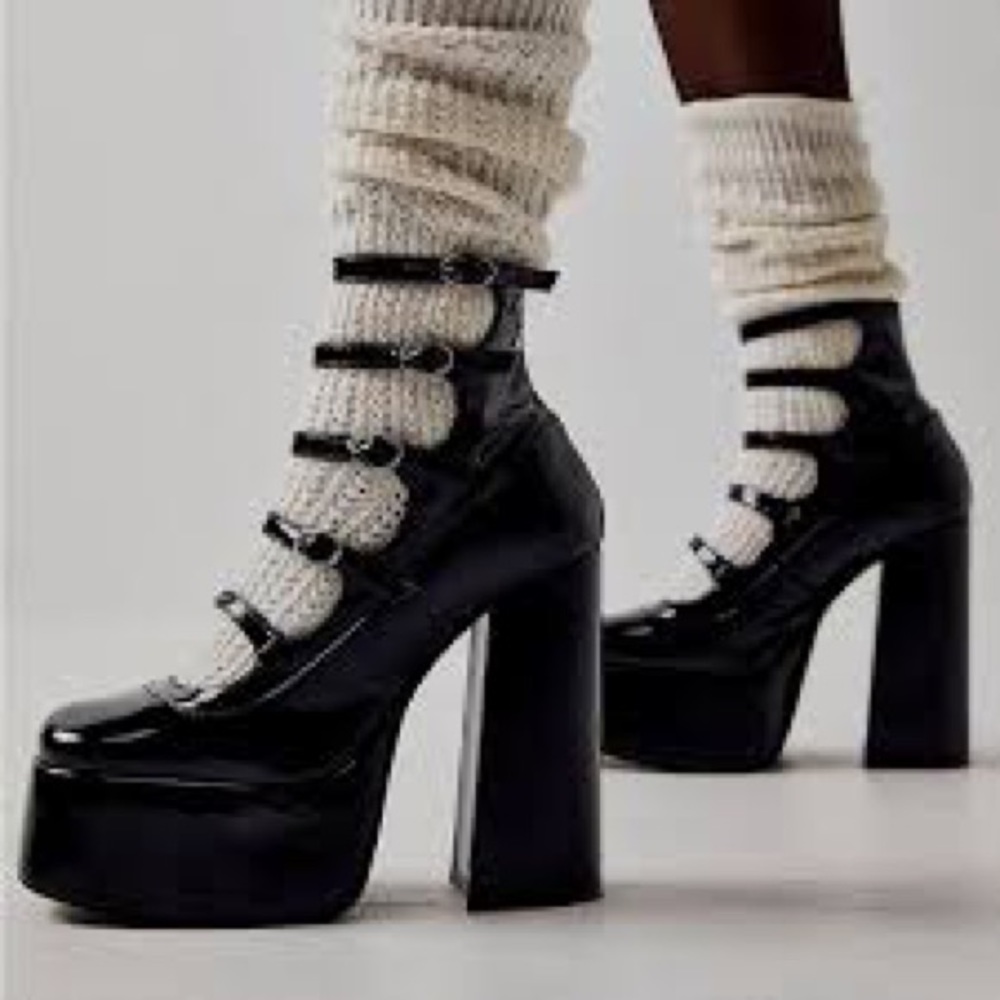 Jeffrey Campbell Xandra Lo